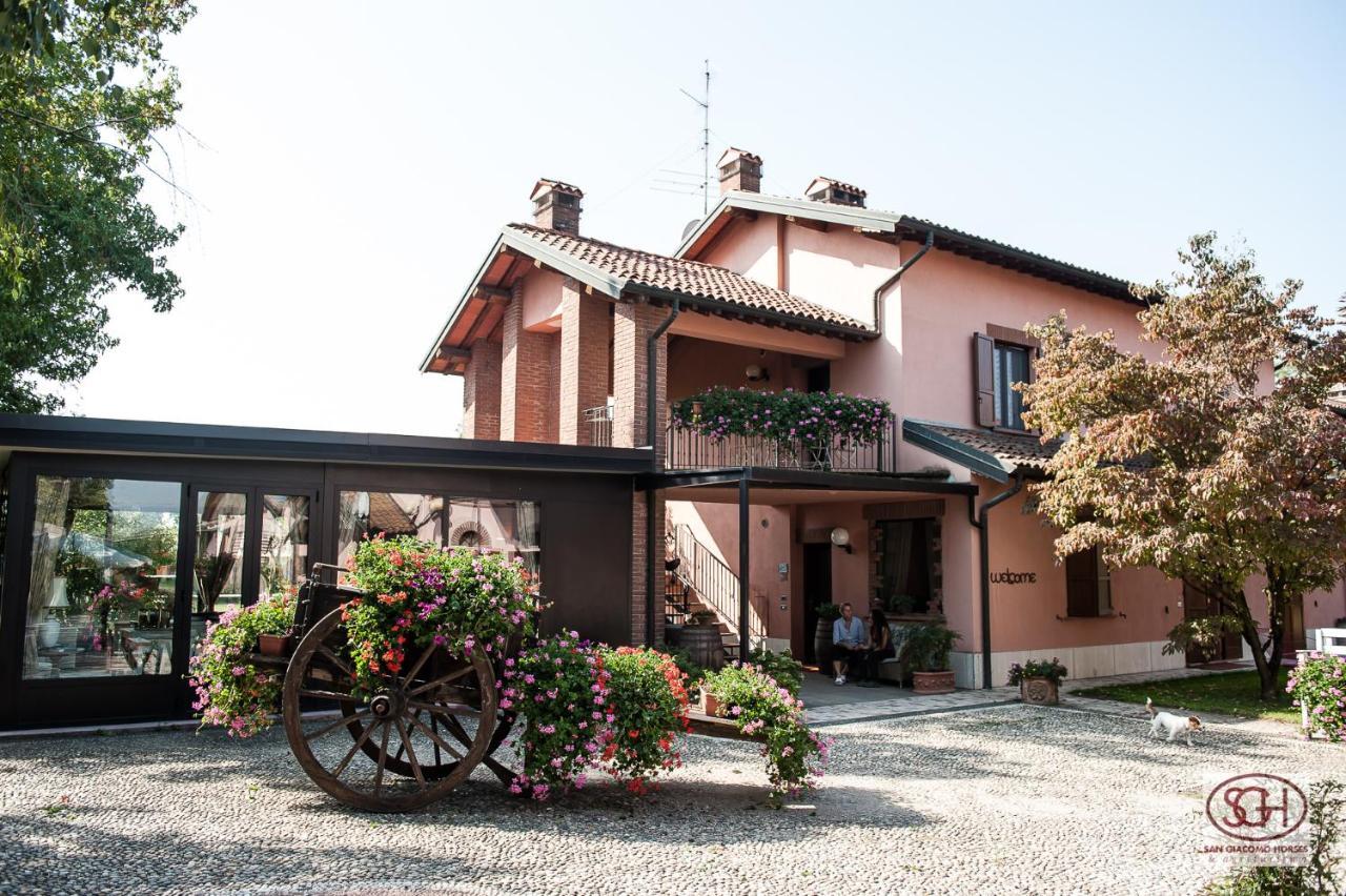 San Giacomo Horses & Agriturismo Arluno Exterior photo
